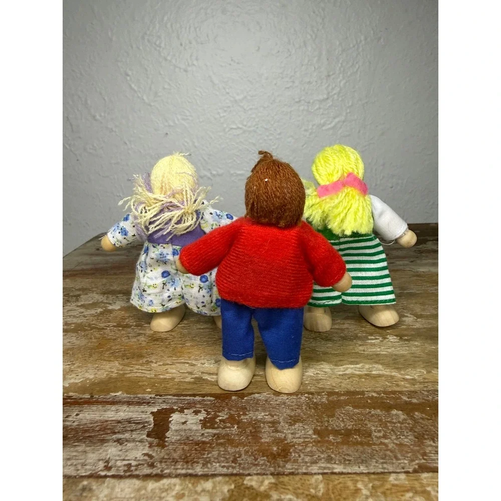 Melissa & Doug Wooden Dollhouse Family Figures Set of 3